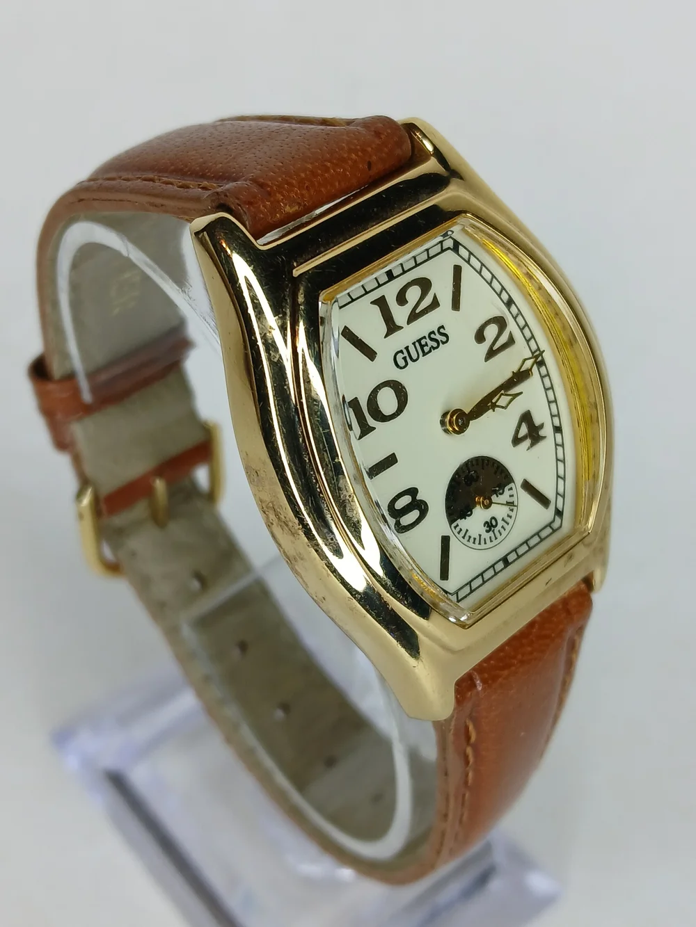 GUESS Men's Brown Leather Strap Gold-Tone Watch
